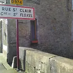 Bed & Breakfast D'hotes Les Clematites En Cotentin 3*