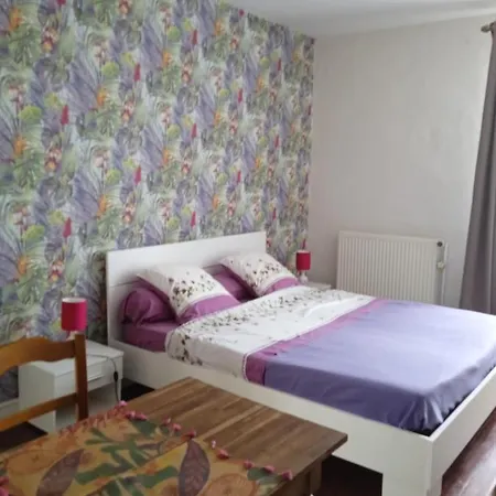 D'hotes Les Clematites En Cotentin 3*