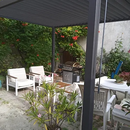 D'hotes Les Clematites En Cotentin Panzió Saint-Floxel