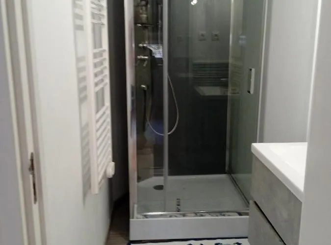 科唐坦克莱马蒂特公寓式酒店