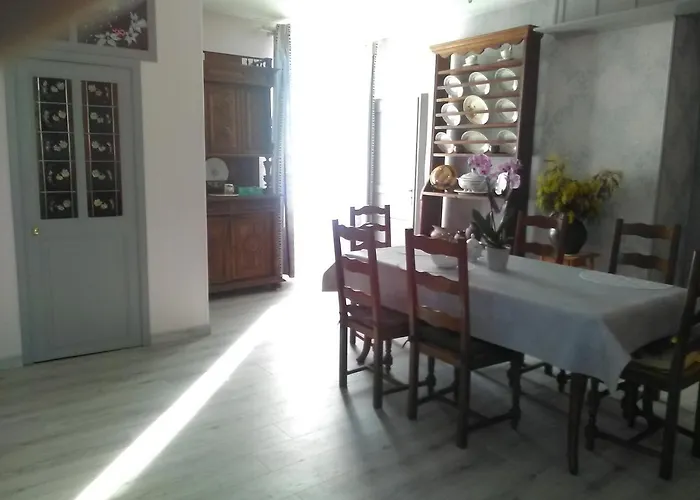 D'hôtes Les Clématites En Cotentin Bed & Breakfast